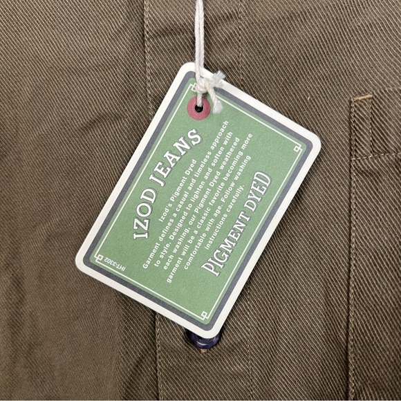 NWT Izod Jeans Twill Button Down Shirt Pigment Dyed Olive Green Men's Small - Picture 3 of 4